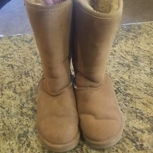 Bear Paws Camel Color Used